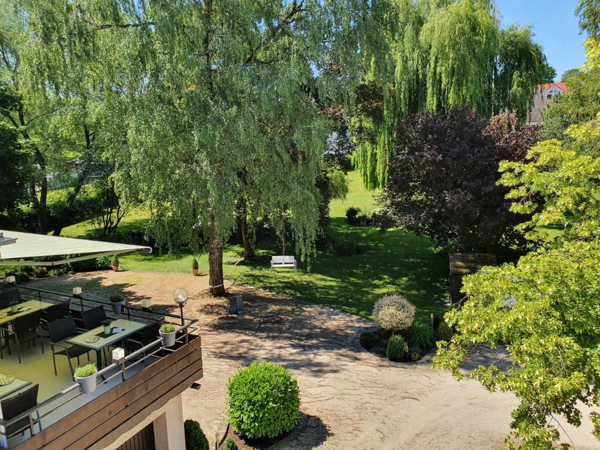 Hôtel Schonenberger Hof à Orsingen-Nenzingen Extérieur photo